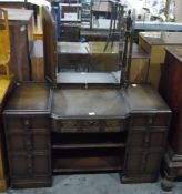 Oak dressing table with triple mirror