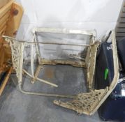 Cast iron Coalbrookdale-style garden brackets (lacking shelf) (3)