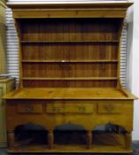 Victorian style pine dresser,
