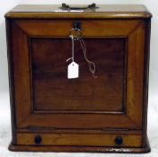 Victorian mahogany cased portable writing desk, the fall front enclosing stationery trays,