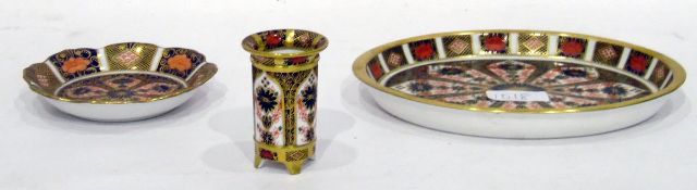 Quantity of mid to late 20th century Royal Crown Derby 'Old Imari' pattern porcelain to include