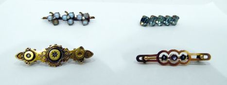 15ct gold diamond and pearl bar brooch (one stone missing),