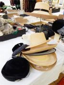 Various straw sun hats including a Worth & Worth Limited, genuine panama, New York, a cream and blue
