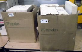 Large quantity of Seriesware plates, all boxed (5 boxes)