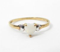 9ct gold and opal ring set with heart-shaped opal