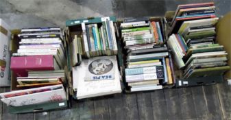 Quantity of books relating to art, collecting, top