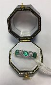 18K gold, emerald and diamond ring set collet-set