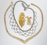 A silver gilt flat chain link necklace, silver coloured necklace and other items