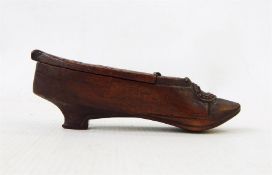 19th century shoe-pattern snuff box in the form of Victorian lady's heeled shoe, with buckle and