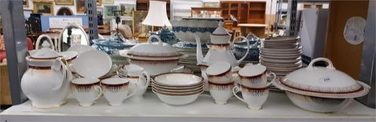 Royal Grafton 'Majestic' part dinner and tea service including coffee pot, teapot, gravy jug, lidded