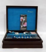 Oneida EPNS canteen of cutlery in box