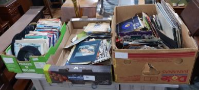 Large quantity of 45rpm records including Diana Ro