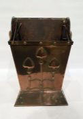 Art Nouveau copper coal bucket with an internal li
