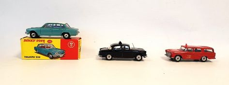 Dinky Toys Triumph 2000 135, in original box, a Di