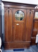 Early 20th century Arts & Crafts style oak wardrob