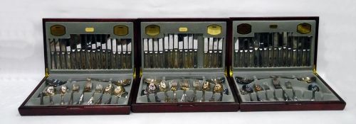 Viners silver plate canteen, the Guild Silver Coll