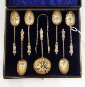Set of six Victorian silver shell bowl apostle top teaspoons having parcel gilt bowls and spirally