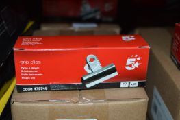 *Two Boxes Containing 10x10 Boxes of Five Star 40m