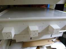 Seven 600x600 Modular Light Unit