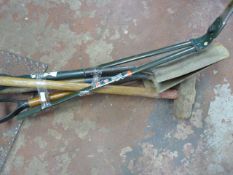 Bundle of Garden Tools; Lawn Edging Sheers, Garden