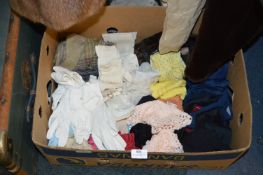 Box Containing Vintage Ladies Gloves