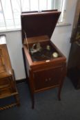 Mahogany Cased Wind Up Gramophone (Missing Turn Ta