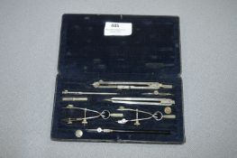 Cased Drawing Set