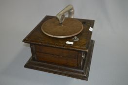 Columbia Grafonola Oak Cased Tabletop Wind Up Gram
