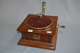 Mahogany Cased HMV Tabletop Wind Up Gramophone