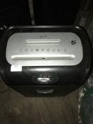 *Five Star Paper, CD and Credit Card Shredder
