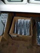 *Box of 7 Ring Binders (White)