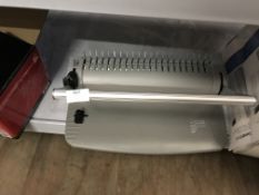 *A4 Comb Binding Machine