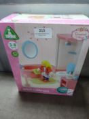 Toysplash Bathroom Suite Rosebud Village