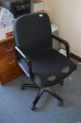 *Executive Swivel Chair (Charcoal)