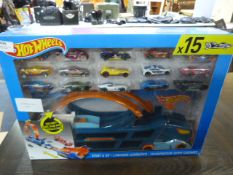 *Hot Wheels Stunt & Go