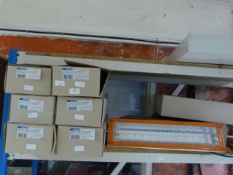 Eight Indolight TBS300S Light Fittings