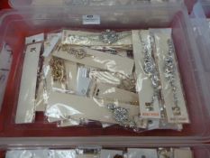Tray of 20 Fashion Jewellery Charms