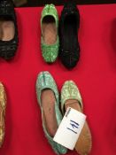 Box Containing Four Pairs of Asian Style Shoes (Assorted Colourways and Sizes)