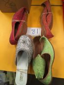 Box Containing Four Pairs of Asian Style Shoes (Assorted Colourways and Sizes)