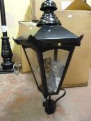 *Victorian Style Black Metal Lamp