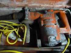 Hilter TE72 Breaker