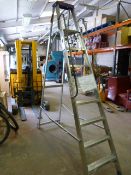 10ft Industrial Aluminium Step Ladder with Hand Ra