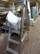 4ft Industrial Aluminum Steps with Handrails