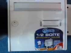 *White Metal Postbox (No Key)