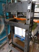 Industrial Hydraulic Press