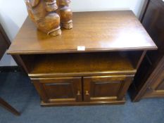 Oak Hi Fi Side Cabinet