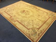 Large Floral Patterned Rug 198x298cm