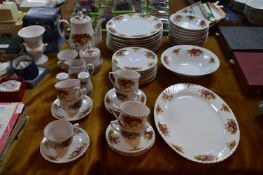 Large Quantity of Royal Norfolk Rose Patterned Din