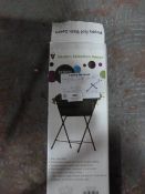 *Poppy Go Dark Green Garden Planter