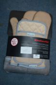 *Kitchenaid Oven Mitt Set